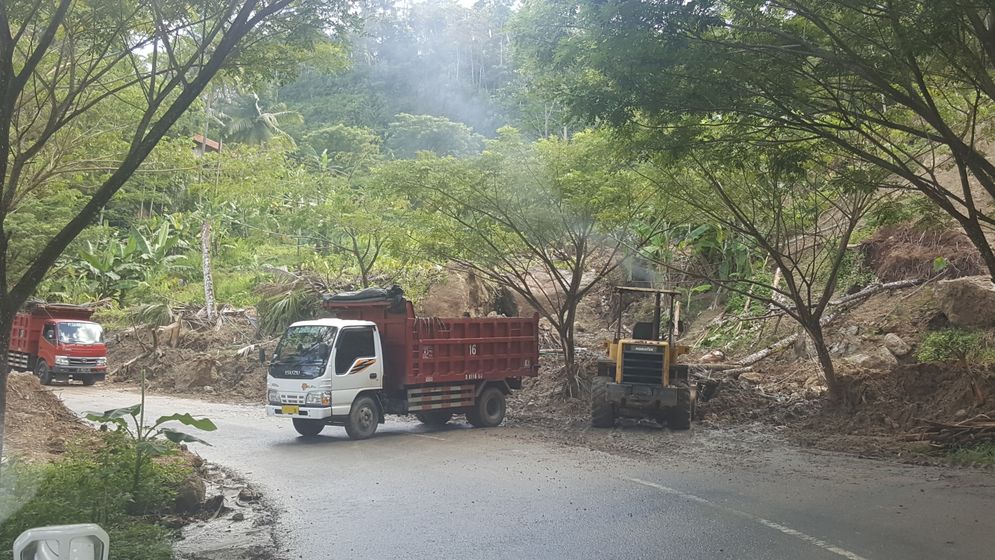 Sejumlah Lokasi di Pacitan mengalami longsor susulan akibat curah hujan yang masih tinggi