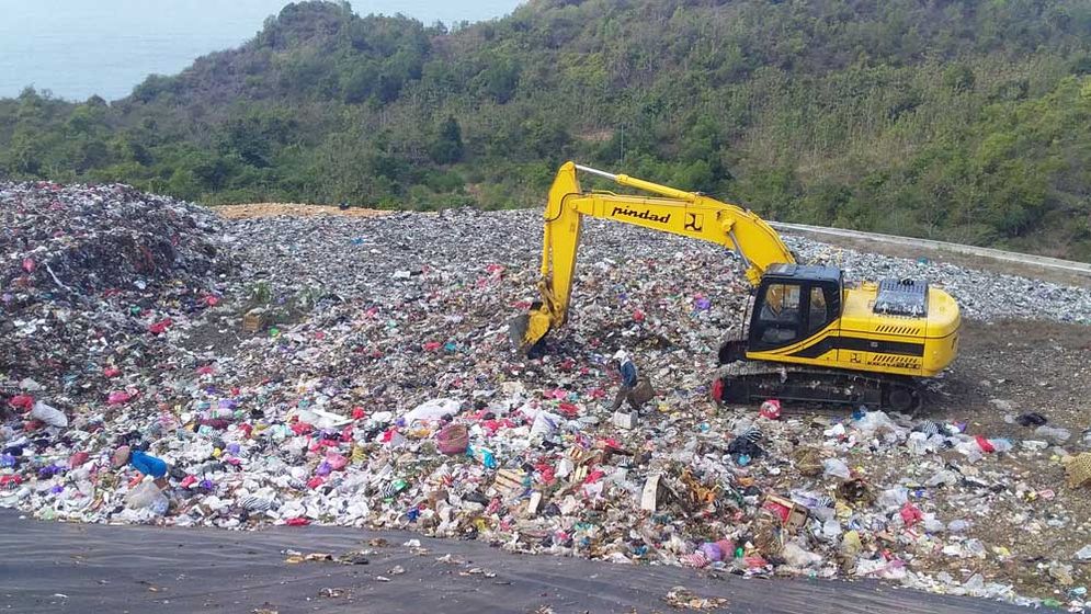 Sampah di TPA Dadapan
