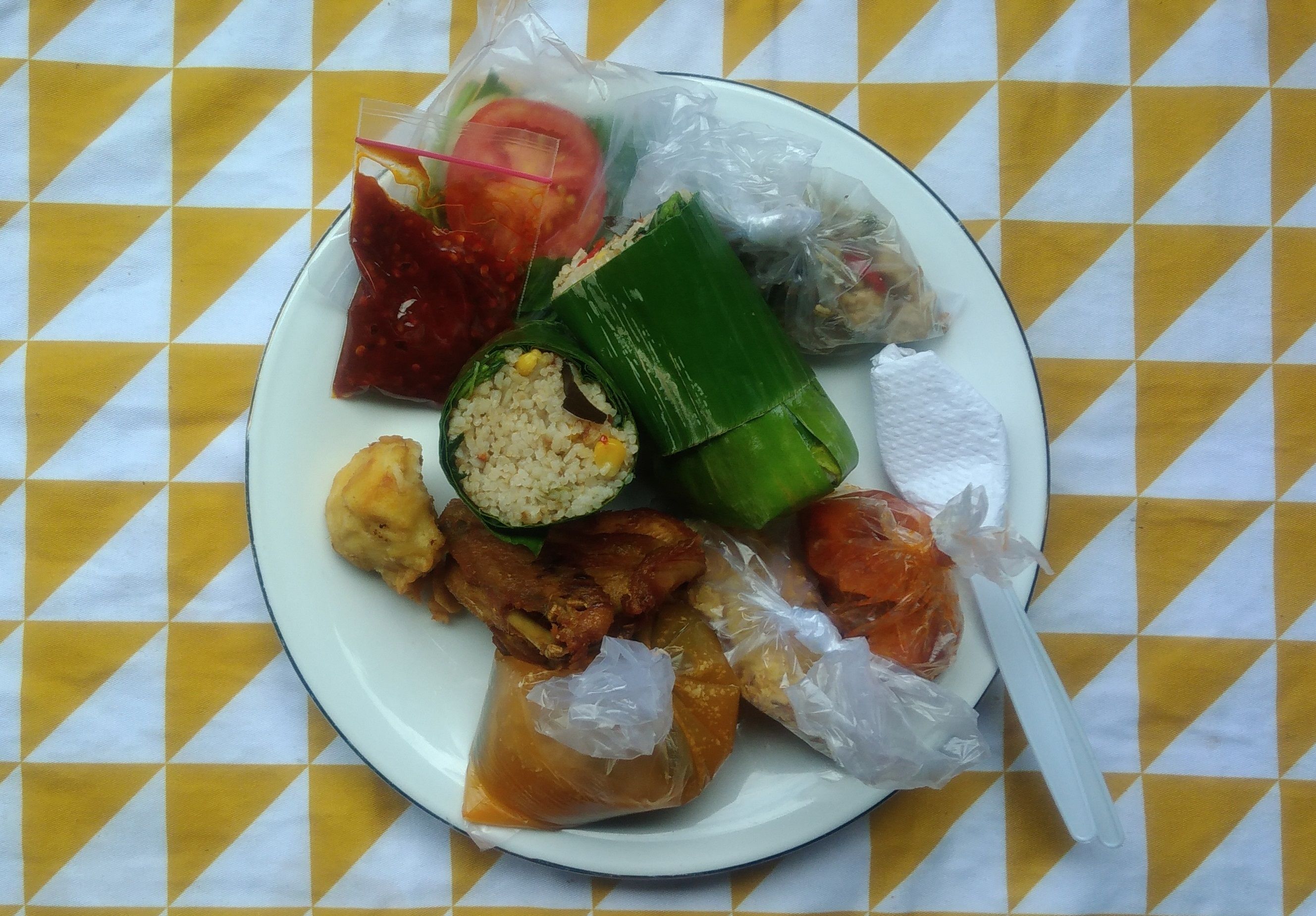 Barong Cafe : Nasi Bakar di Palembang yang Menggugah Selera