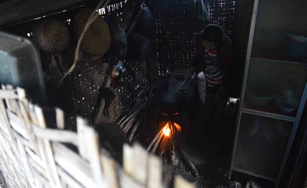 Kondisi rumah yang dibangun keluarga Riyanto