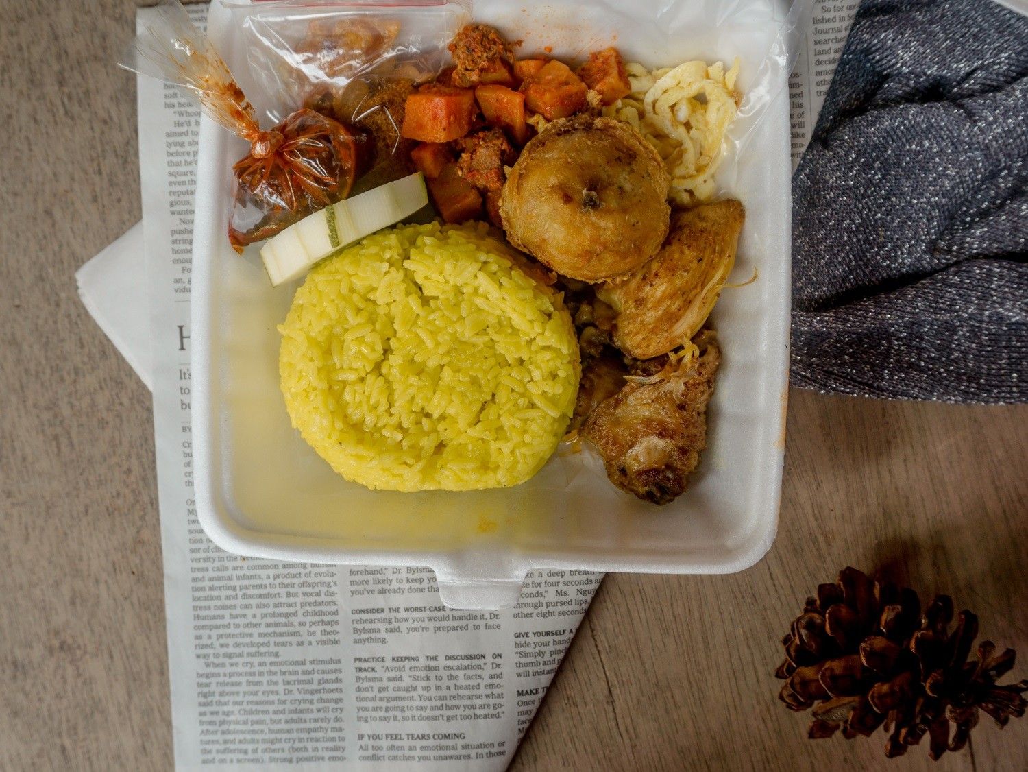Butuh Rekomendasi Makan Siang di Surabaya? Coba Nasi Kuning Depot Langgeng Jaya