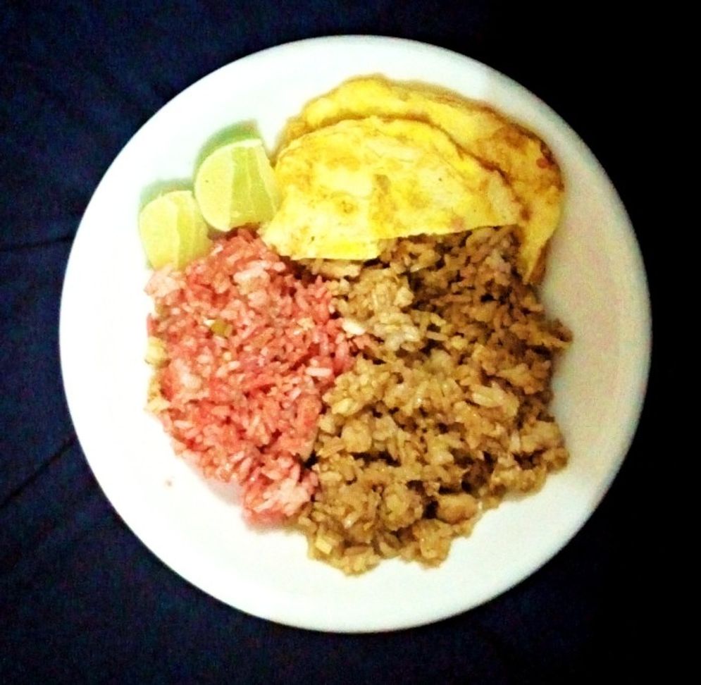 Nasi Goreng Merah dan Nasi Goreng Jakarta