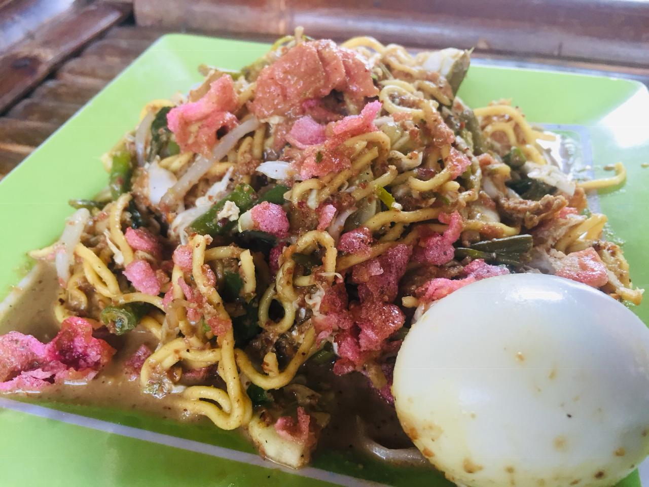 Menyantap Lotek Bude Neti, Makanan Enak Di Pekanbaru