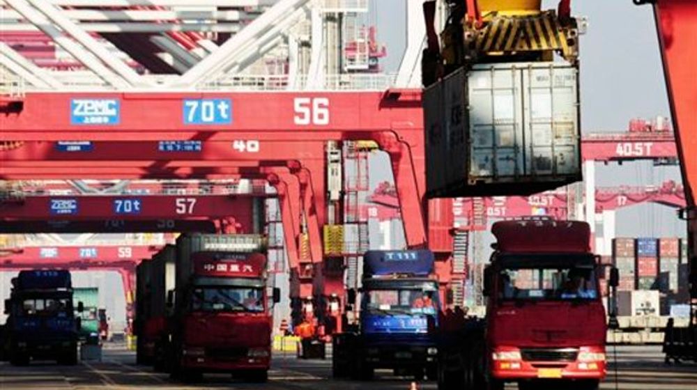 <p>Ilustrasi ekspor dan impor</p>