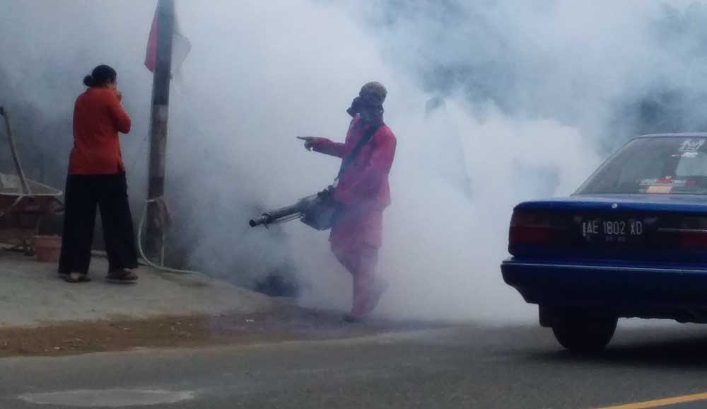 Fogging di Kelurahan Ploso beberapa waktu lalu