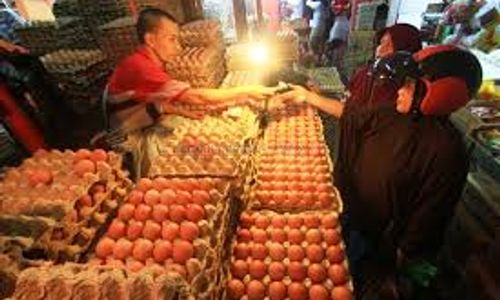 Harga Pangan Naik Jelang Ramadan, Minyak dan Gula Disorot