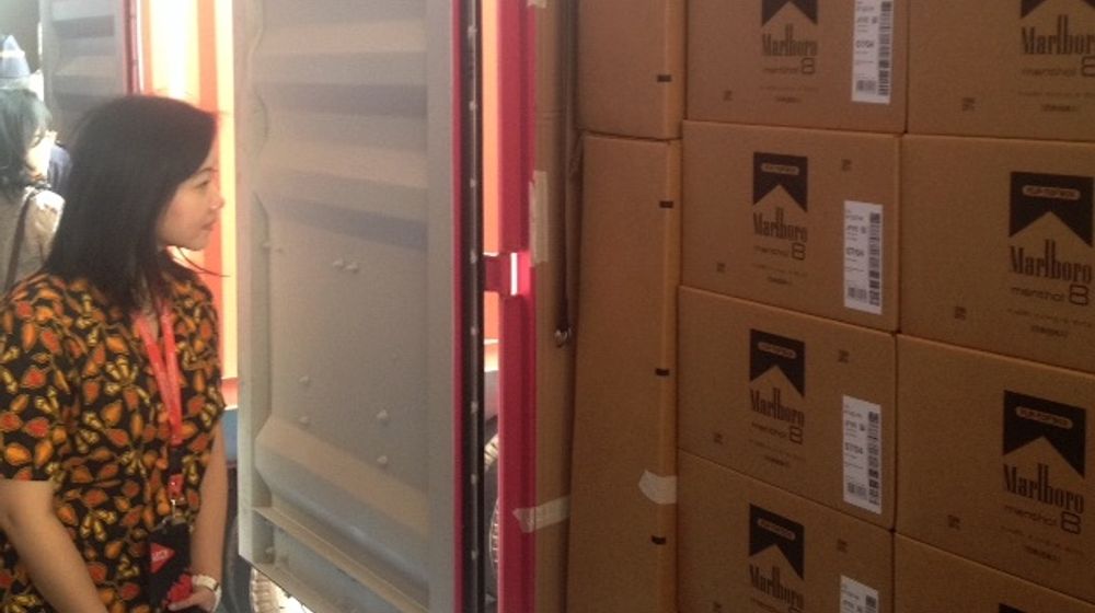 <p>PT Philip Morris Indonesia melakukan ekspor perdana Marlboro, salah satu produk andalan PT HM Sampoerna Tbk (HMSP) ke Duty Free Jepang, Kamis (21 Maret 2019). Foto: TA</p>