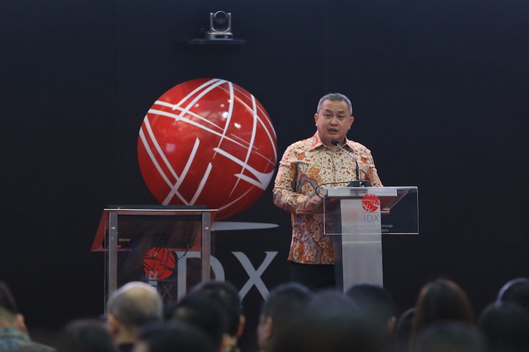 <p>Kepala Eksekutif Pasar Modal OJK Hoesen memaparkan program simplifikasi pembukaan rekening efek di pasar modal, Kamis, 28 Maret 2019). Foto: OJK</p>
