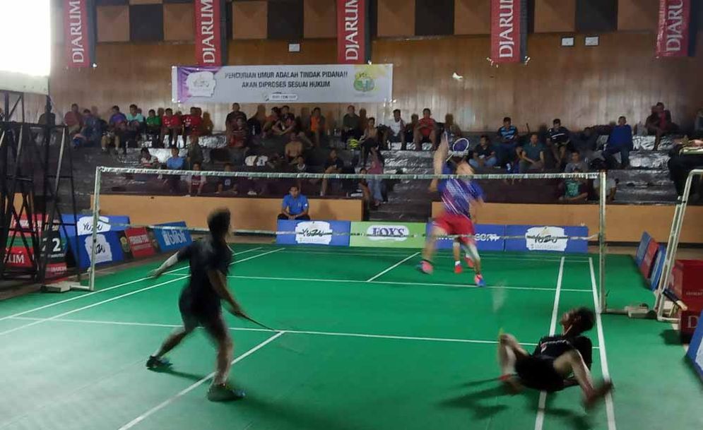 Salah satu pertandingan Kejurkab Bulutangkis PBSI Pacitan