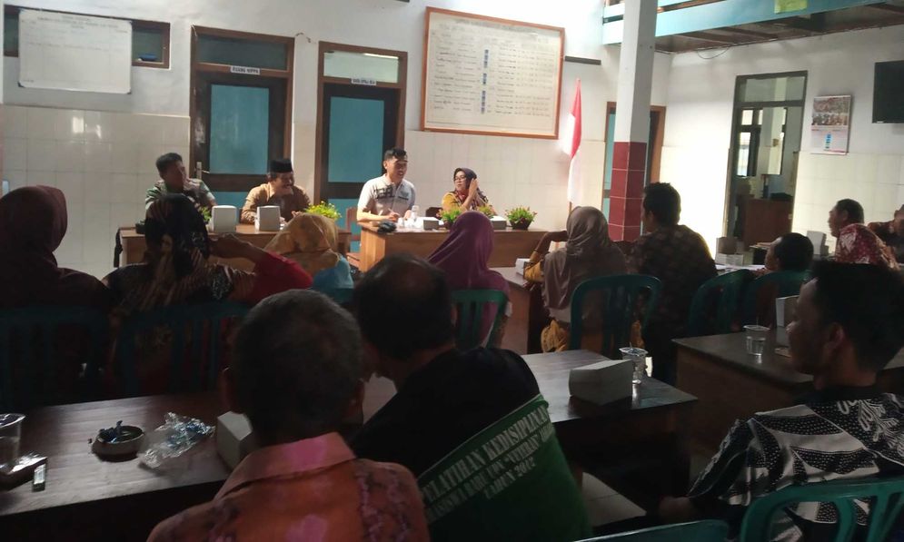 Pembentukan  Kelompok Penerima Bantuan Dana Rumah di Desa Jatimalang