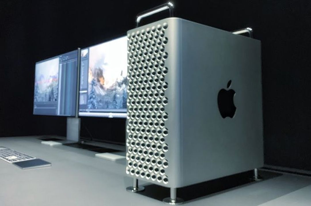 <p>Apple MacPro</p>
