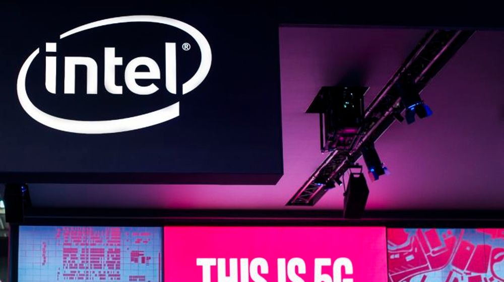 <p>Logo Intel dipamerkan selama Mobile World Congress, pada 28 Februari 2019 di Barcelona, ​​Spanyol.<br />
Joan Cros | NurPhoto | Getty Images</p>
