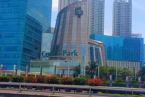<p>Central Park Mall Jakarta</p>
