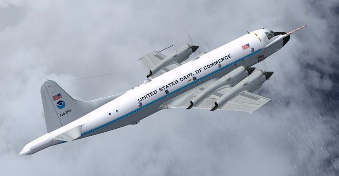 <p>Pesawat pemburu badai WP-3D </p>
