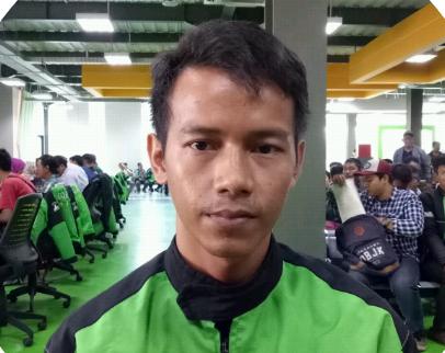 Edi Irsad, driver Gojek dari Jakarta.