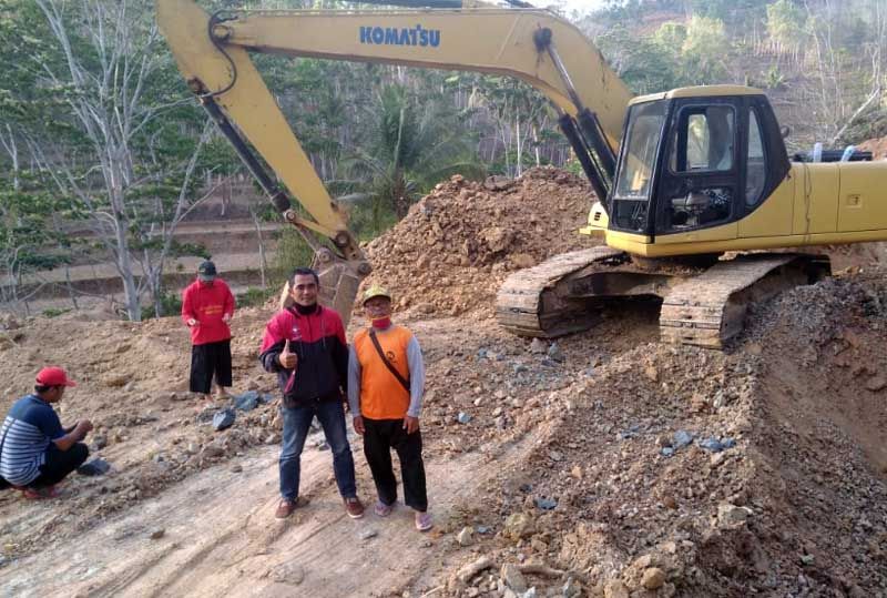 Penambangan Bentoit oleh UD Alam Jaya