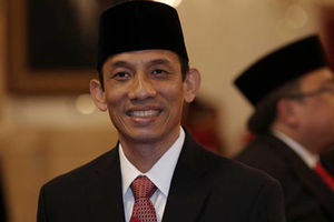 <p>Arcandra Tahar</p>

