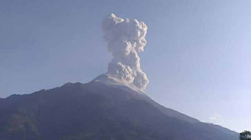 <p>Hembusan awan panas Merapi Senin (14/10/2019) /BPPTKG</p>
