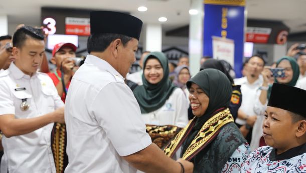 Gubernur Lepas Umrah Pertama Lampung - Jeddah