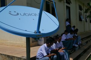 Internet dari Langit Menembus Sekat Pendidikan di Perbatasan