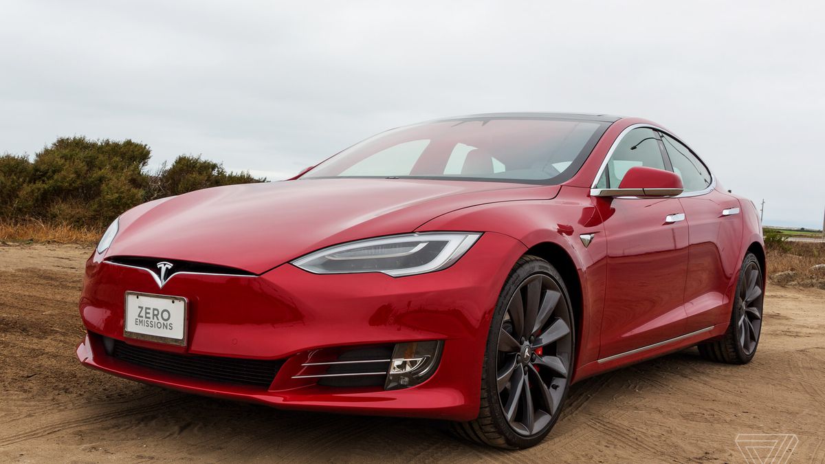 <p>Tesla Model S</p>
