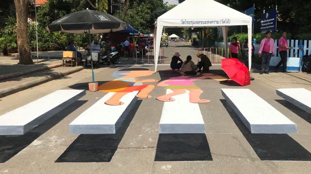 Zebra Cross ‘Mengambang’ Ini Memaksa Pengemudi Harus Melambat