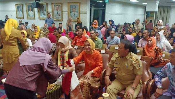 Dekranasda Lampung Minta Masyarakat Bela dan Beli Produk UMKM