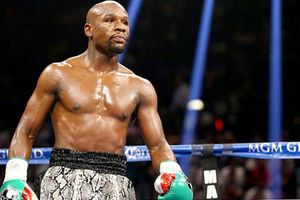 <p>Floyd Mayweather </p>
