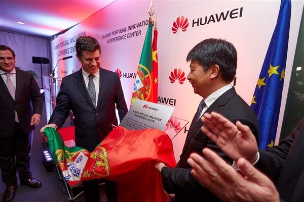 <p>Huawei di Portugal</p>
