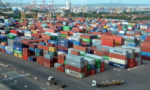 Ilustrasi terminal peti kemas
