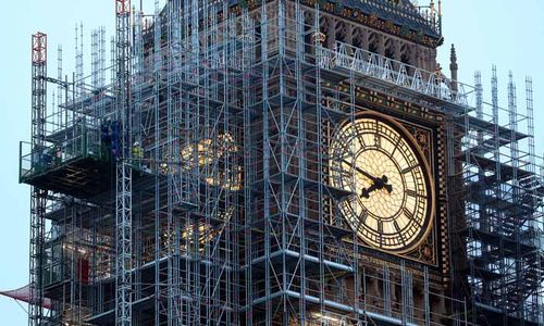 <p>Big Ben direnovasi</p>
