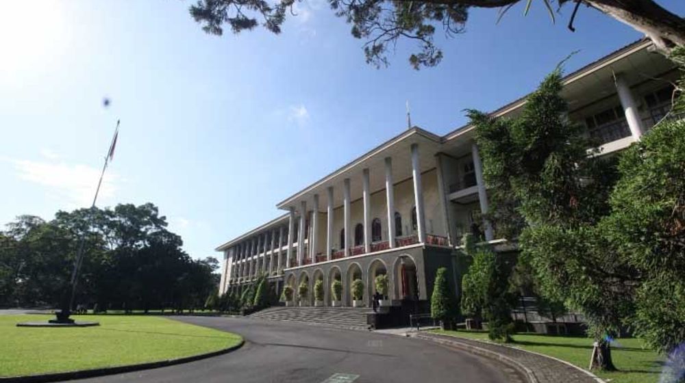 <p>Gedung Pusat UGM/Humas UGM</p>
