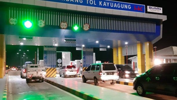 Saldo Tidak Cukup, Pengelola Jalan Tol Siapkan Petugas Pengisian Saldo e-toll
