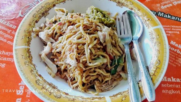 Mie Khodon Kuliner Legendaris dari Lampung