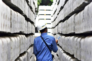 <p>wika-beton.co.id</p>
