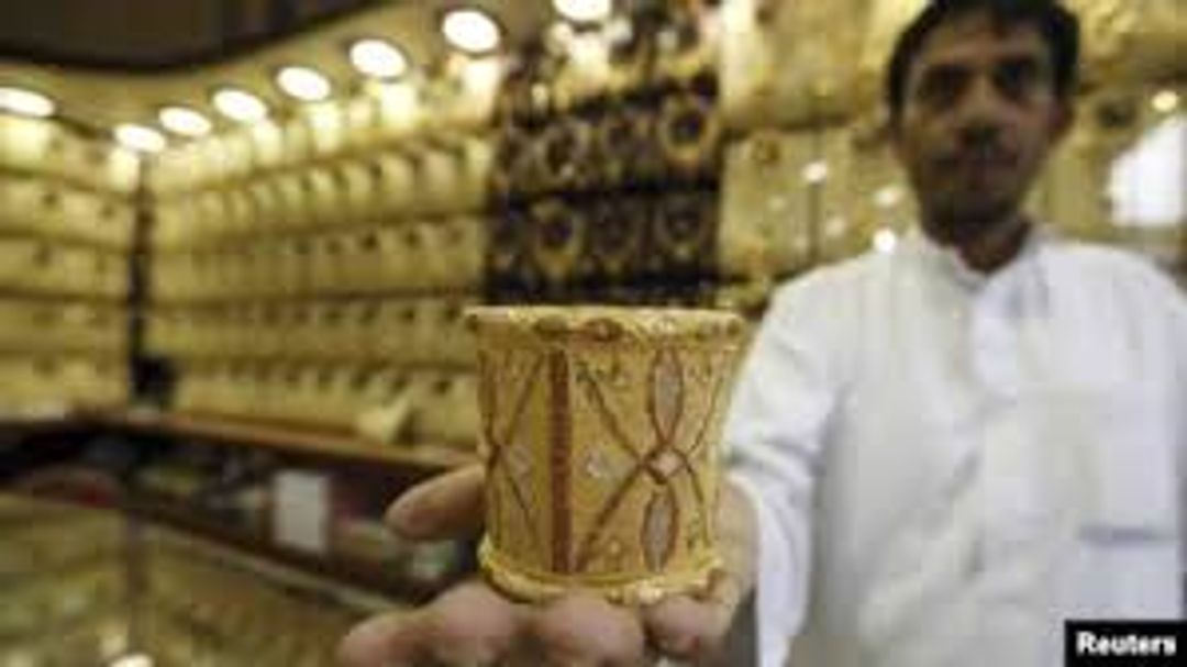 Berburu Perhiasan Emas di Arab