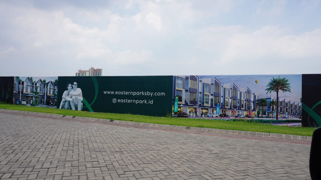 Lokasi milik PT Taman Timur Regensi yang siap membangun perumahan untuk masyarakat Surabaya dan sekitarnya.