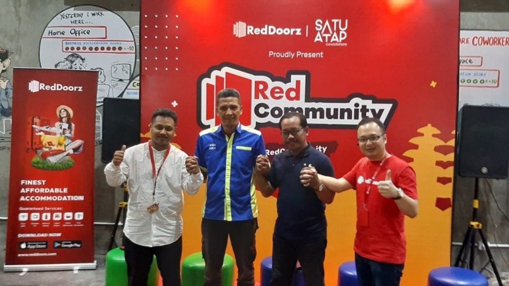 acara RedCommunity Kickoff East Java 2020,
