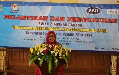 Bupati Gunungkidul mengukuhkan PPJI Cabang Gunungkidul.