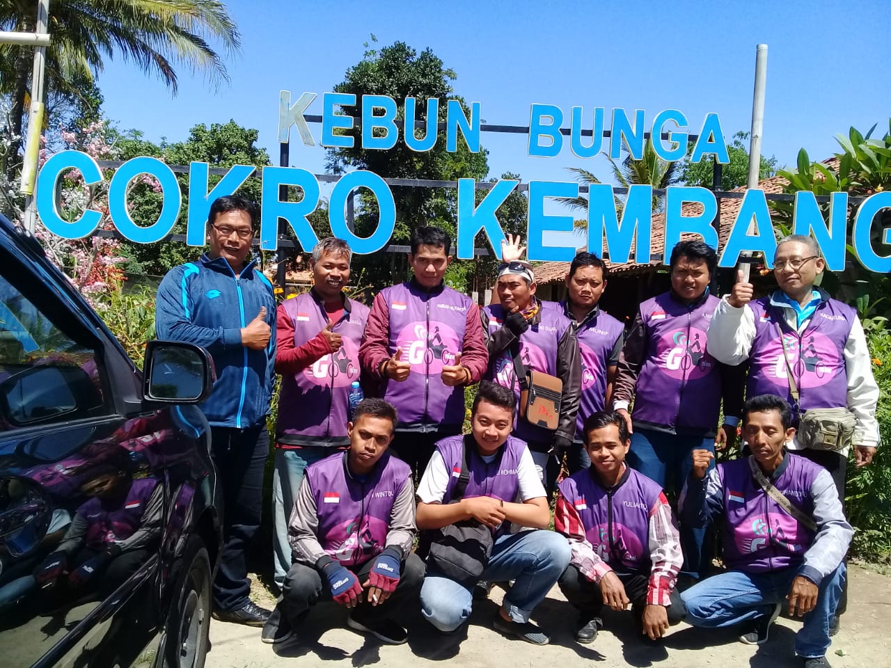 Driver JOGjaJEK berpose bersama.