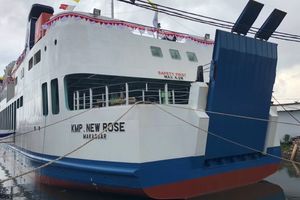 Kapal Motor Penumpang New Rose