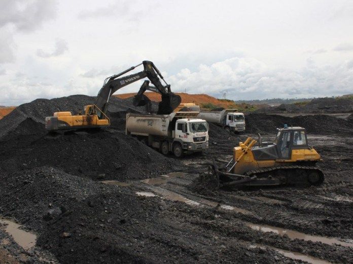 <p>Tambang milik  PT Gunung Bara Utama</p>
