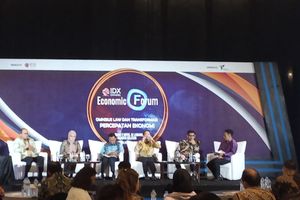 <p>Diskusi Economic Forum dengan Tema “Omnibus Law dan Transformasi Percepatan Ekonomi” di Hotel JS Luwansa, Senin (24/2/2020).</p>
