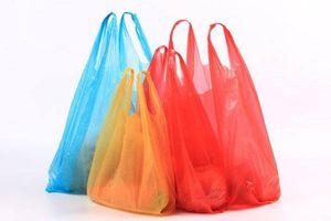 Masuk APBN, Cukai Kantong Plastik Kini Bisa Dilacak