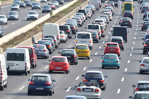 <p>Sumber: iii.org</p>
