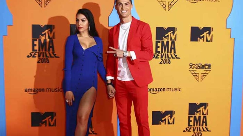 <p>Ronaldo dan Georgina Rodriguez </p>

