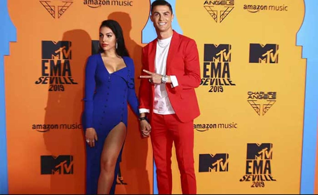 <p>Ronaldo dan Georgina Rodriguez </p>
