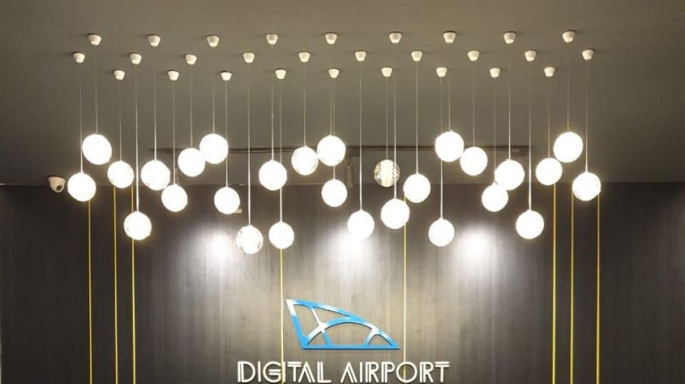 <p>Bandara Internasional Soekarno-Hatta memperkuat implementasi Smart Airport melalui Digital Airport Hotel di Terminal 2 yang dibuka mulai 27 Februari 2020. / Antara Foto</p>
