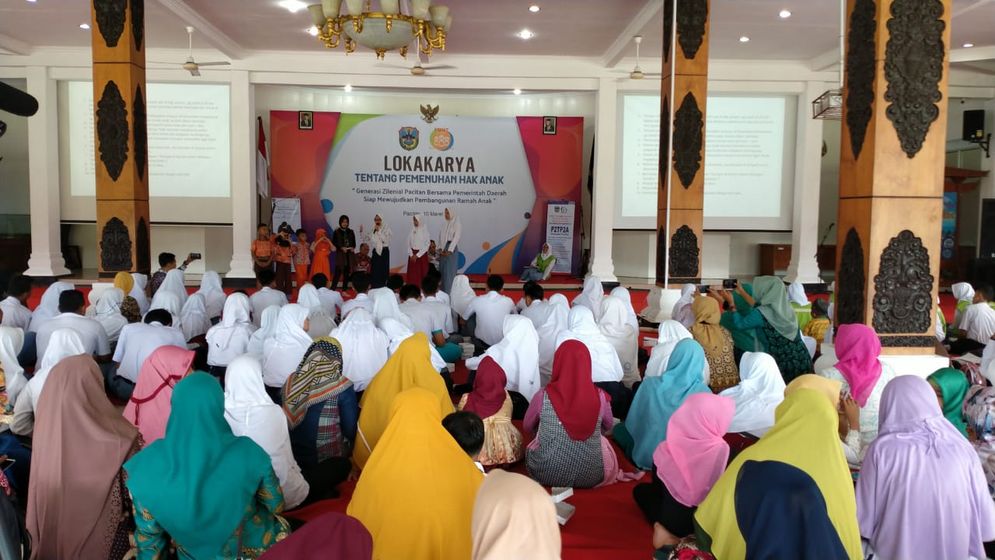 Kegiatan Lokakarya Hak Anak di Pedopo Kabupaten Pacitan