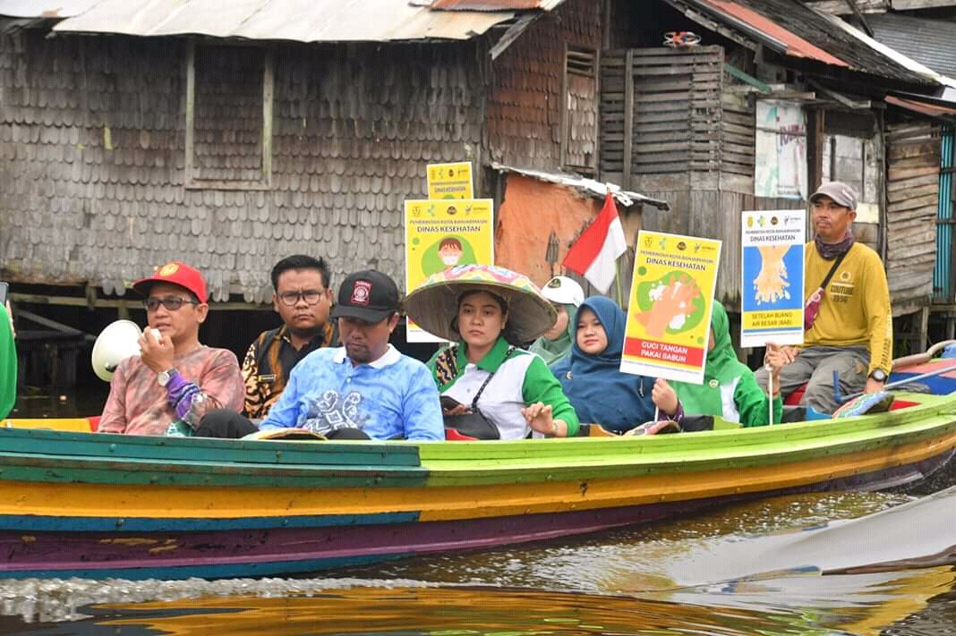 Tim Gugus Tugas Pencegahan, Pengendalian, dan Penanganan (P3) Covid-19 Kota Banjarmasin melakukan kampanye pencegahan virus corona